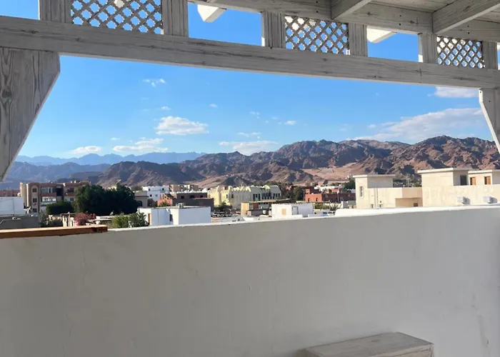 Ghadghod House Apartman *